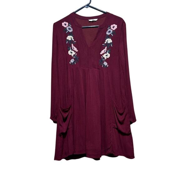 entro Dresses & Skirts - Entro Burgundy Floral Embroidered Tunic Dress Long Sleeve Pockets Size S